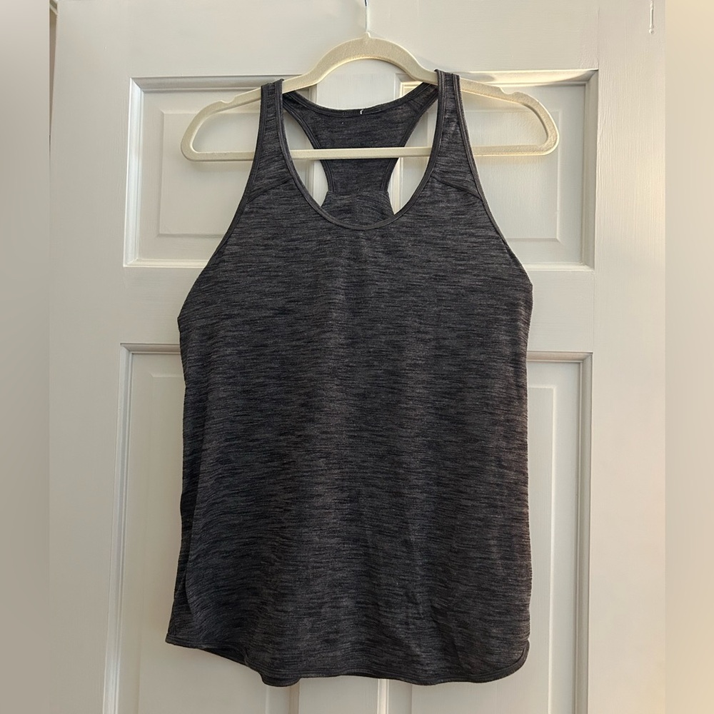 Lululemon Go Everywhere Tank Top Sz 8 Twist Back - Charcoal Gray